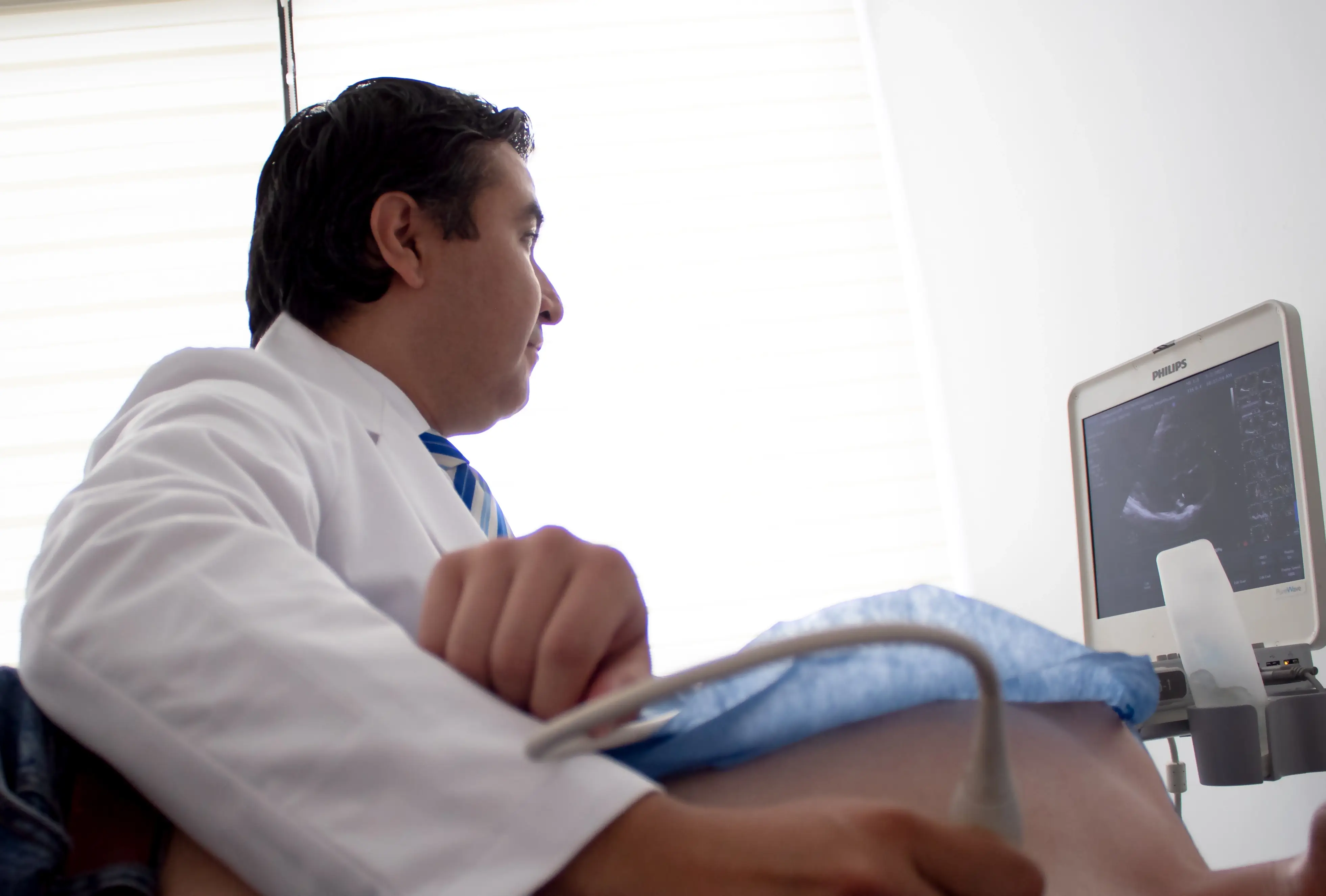 Ecocardiograma paciente masculino - Dr Tomás Miranda